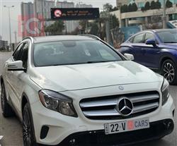 مێرسێدس بێنز GLA